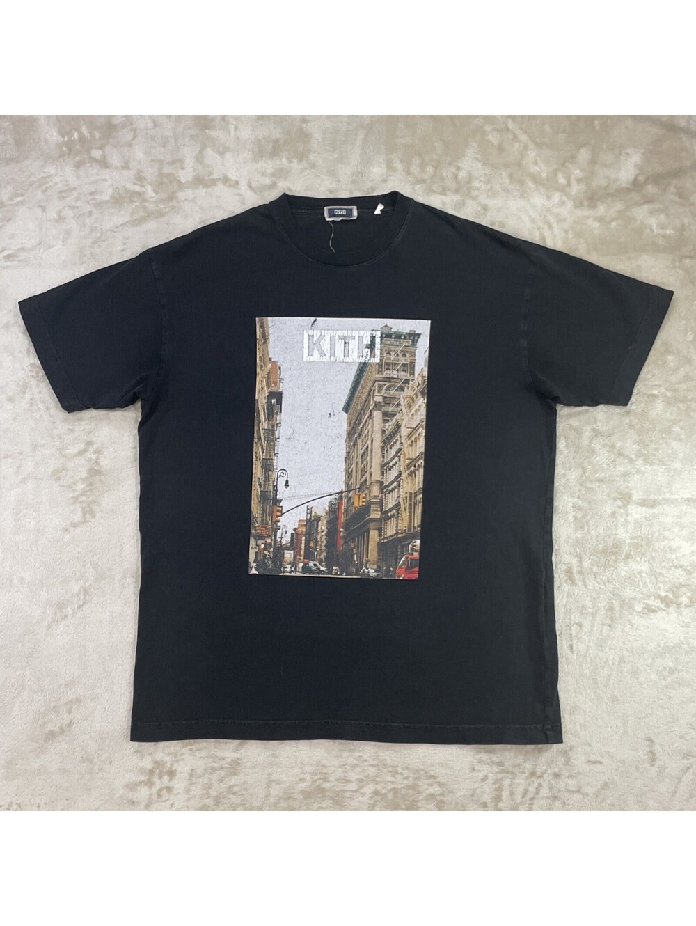 KITH Soho Vintage Box Logo Black T-Shirt Mens Tee Size S *FLAW*